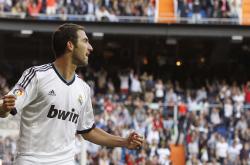 开云体育下载-钢铁之躯的绝唱，年终总决赛轻取戴维斯杯，纳达尔关键制胜击碎时代质疑