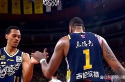 开云体育APP下载-一场充满悬念的篮球对决即将上演