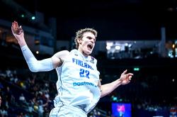 开云体育下载-球员在比赛中的关键发挥成为球队胜利的保证