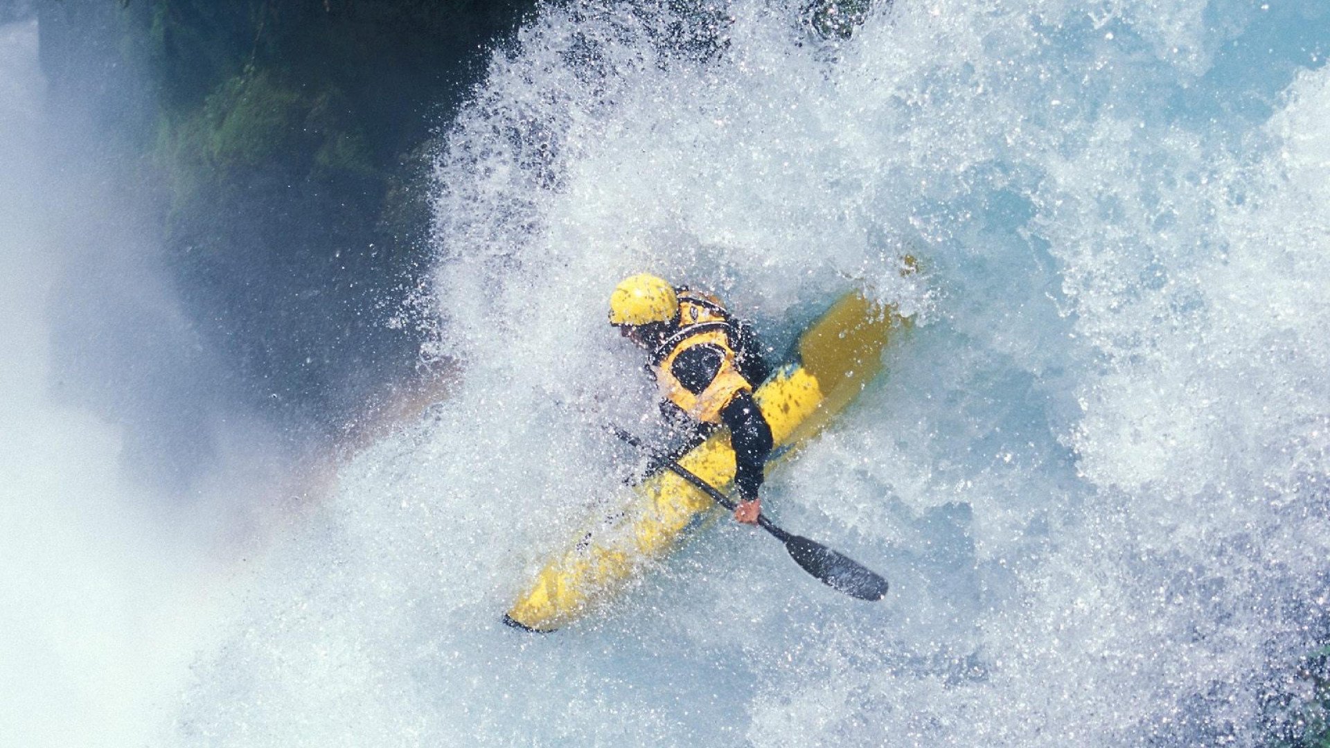 卡瓦哈尔征服德国战车，曼联逆袭柏林终破宿命魔咒